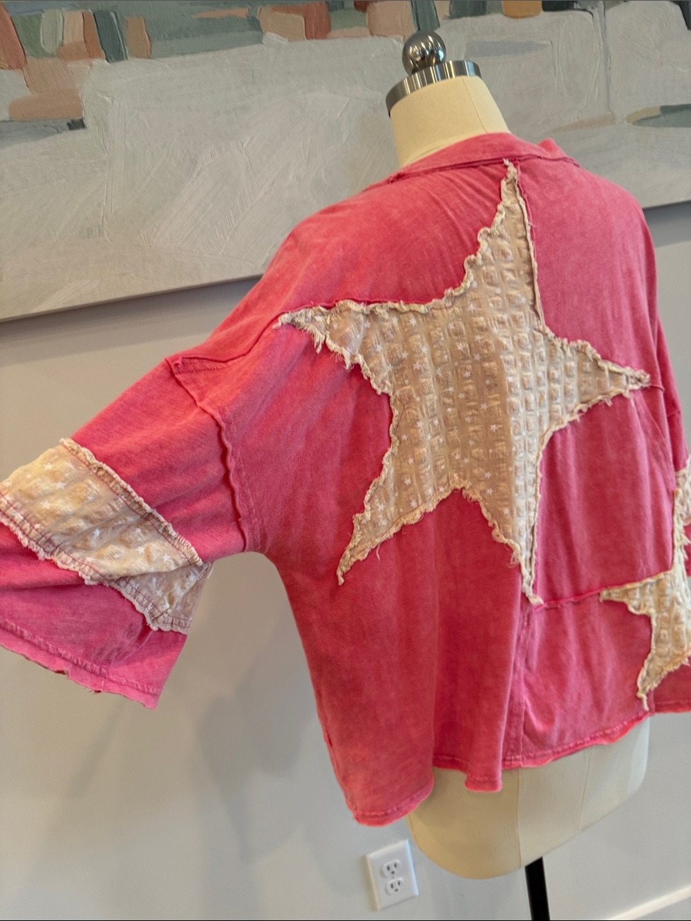 Oli & Hali Hot Pink Star Appliqué Boxy Sweatshirt- very generous size! - Picture 6 of 11
